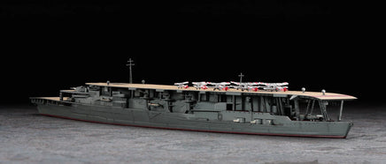 1/700 Hasegawa Water Line Series Aircraft Carrier Akagi "Three Flight Deck" 49220