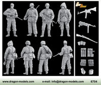 1/35 Dragon Model German Waffen Grenadiers (1944-45) 6704