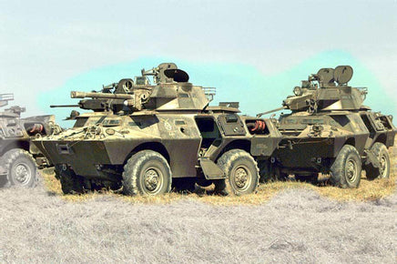1/72 ACE Model LAV-150 APC with 20mm and 90mm Guns 72430