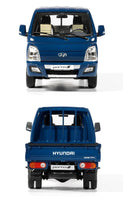 1/24 Academy Hyundai Porter II Cargo Truck 15144
