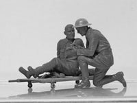 1/35 ICM WWI US Medical Personnel 4 Figures 35694