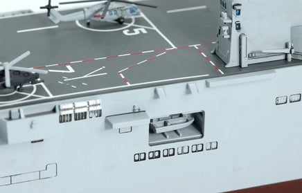 1/700 Meng PLA Navy Hainan PS007