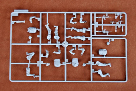 1/35 Trumpeter US 101st Airborne Division Crew - 00410 - MPM Hobbies