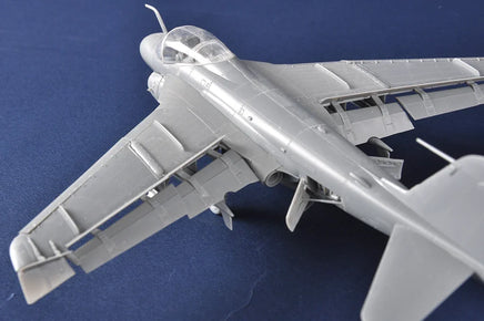 1/72 Trumpeter A-6A Intruder - 01640 - MPM Hobbies