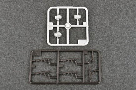 1/35 Trumpeter Iraqi Tank Crew - 00439 - MPM Hobbies