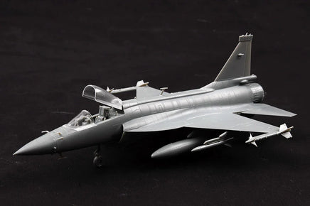 1/72 Trumpeter Chinese FC-1 Fierce Dragon - 01657 - MPM Hobbies