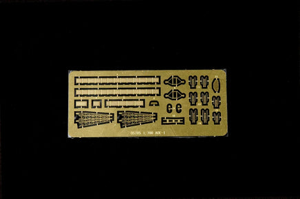 1/700 Trumpeter AOE Fast Combat Support Ship USS Sacramento (AOE-1) - 05785 - MPM Hobbies