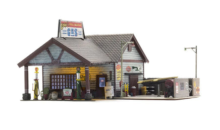 O Scale Woodland Ethyl's Gas & Service 5849 - MPM Hobbies