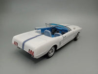 1/25 AMT 1963 Ford Mustang II Concept Car Plastic Model Kit