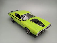 1/25 AMT 1971 Dodge Hemi Charger R/T Plastic Model Kit