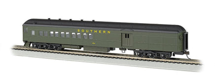 Bachmann HO Southern #654 - 72' Heavyweight Combine w/2 Window Door 13606 - MPM Hobbies