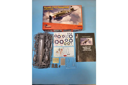 1/48 Dora Wings Republic P-47C Thunderbolt w/Ferry Tank Plastic Model Kit - MPM Hobbies