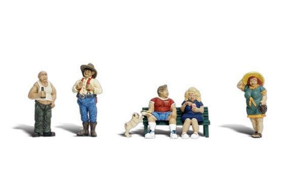 HO Woodland Full Figured Folks 1845 - MPM Hobbies