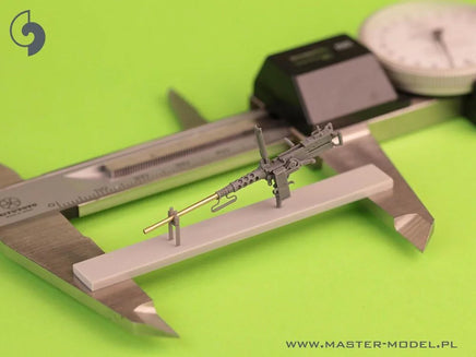 1/35 Master Model Browning M2HB .50 cal (12,7mm) - on tank mount - early WWII version (D69820 cradle with small 50 round ammo can D68375) - MPM Hobbies