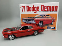1/25 MPC 1971 Dodge Demon Plastic Model Kit