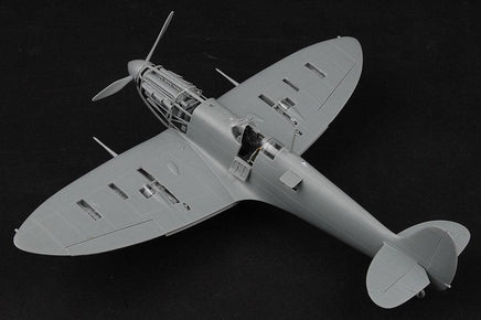 1/32 Hobby Boss Spitfire MK.Vb 83205 - MPM Hobbies