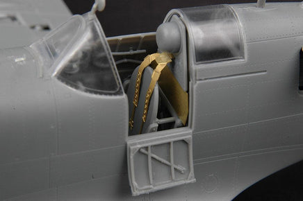 1/32 Hobby Boss Spitfire MK.Vb 83205 - MPM Hobbies