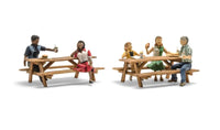 N Scale Woodland Scenics Outdoor Dining - MPM Hobbies