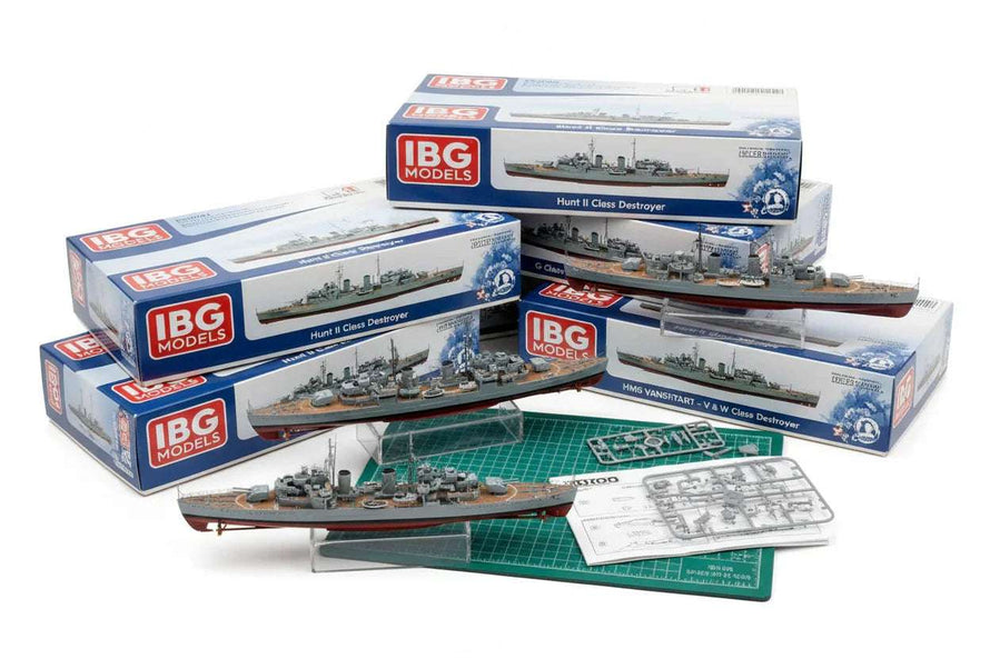 1/700 IBG Model Ships