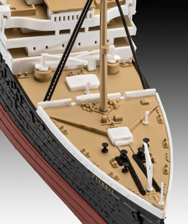 1/600 Revell Germany RMS Titanic 5498