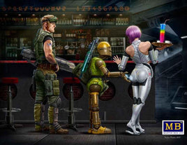 1/24 Master Box - Space Mercenary With Gun, Robot & Android Waitress 24031 - MPM Hobbies