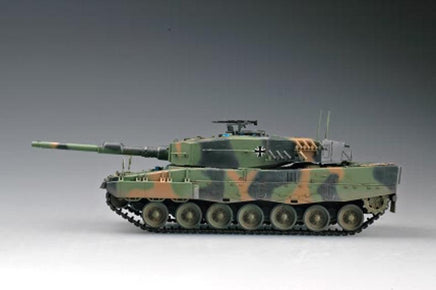 1/35 Hobby Boss German Leopard 2 A4 tank 82401.