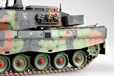 1/35 Hobby Boss Leopard 2 A5/A6NL 82423.