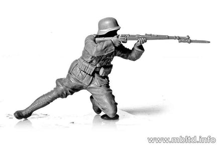 1/35 Master Box - German Infantry Zum Sturm Vorwarts 3593 - MPM Hobbies