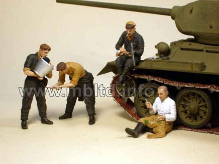 1/35 Master Box - Russian Tankmen Kursk (1943-44) 3535 - MPM Hobbies