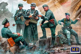 1/35 Master Box - WWII German Military Men (5pcs) 35211 - MPM Hobbies