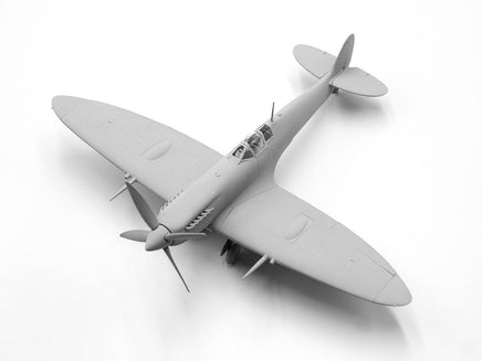 1/48 ICM Spitfire Mk.VII - WWII British Fighter 48062 - MPM Hobbies