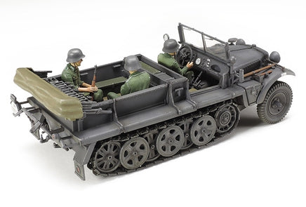 1/35 Tamiya German 1T Half-Track Sd.Kfz 10