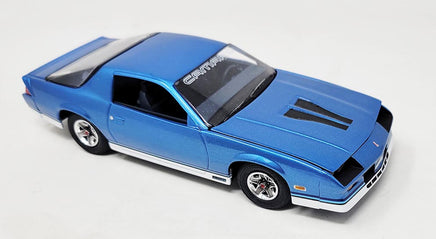 1/32 Atlantis Models 82 Camaro Z-28 - 2004