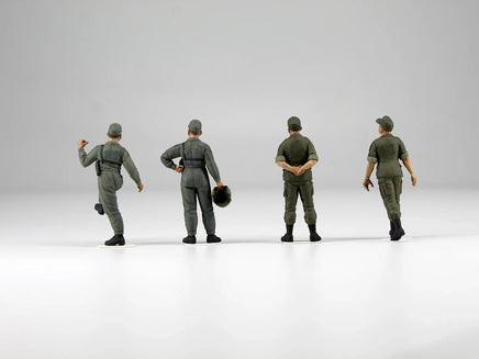 1/35 ICM US Helicopter Pilots (1960s-1970s) - 53101 - MPM Hobbies