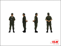 1/35 ICM US Helicopter Pilots (1960s-1970s) - 53101 - MPM Hobbies
