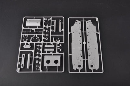 1/35 Trumpeter Soviet KV-122 Heavy Tank - 1570