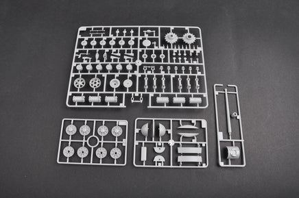 1/35 Trumpeter Soviet KV-85 Heavy Tank - 1569