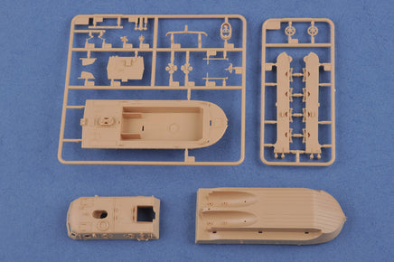 1/72 Hobby Boss German Land-Wasser-Schlepper (LWS) amphibious tractor Early production 82918