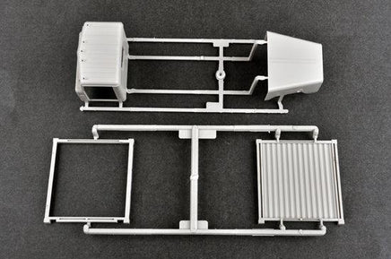 1/35 Trumpeter M915 Tractor with M872 Flatbed trailer & 40FT Container - 1015 - MPM Hobbies