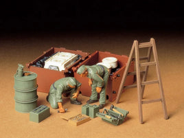 1/35 Tamiya WWII German Tank Maintenance Crew - MPM Hobbies