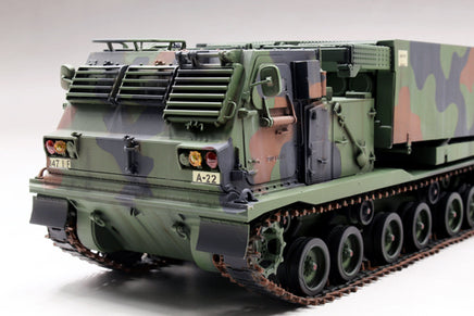 1/35 Trumpeter M270/A1 Multiple Launch Rocket System - US - 1049