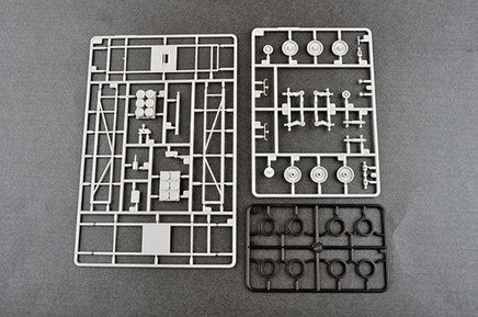 1/35 Trumpeter M270/A1 Multiple Launch Rocket System - Norway - 1048 - MPM Hobbies