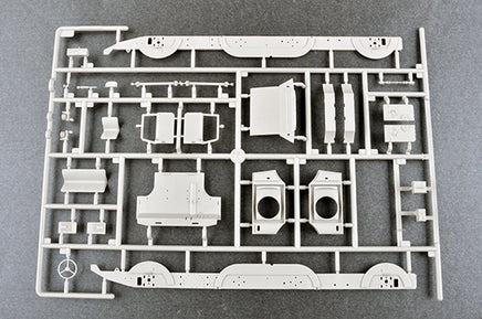 1/35 Trumpeter Russian Zil-135 - 1073
