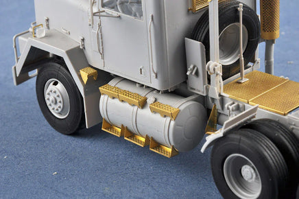 1/35 Trumpeter M915 Tractor with M872 Flatbed trailer & 40FT Container - 1015 - MPM Hobbies