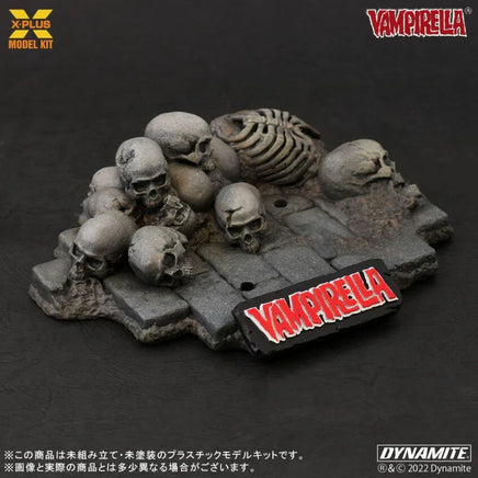 1/8 X-Plus Models Vampirella Jose Gonzalez Version - MPM Hobbies