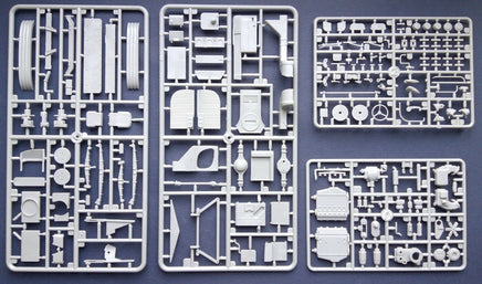 1/35 Roden 947 PD-3751 Silversides Bus - 819