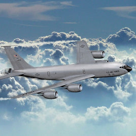 1/144 Academy USAF KC-135R Stratotanker 12638