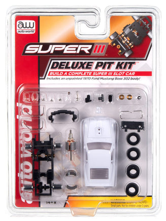 HO Scale Auto World Super III Deluxe Pit Kit (1970 Ford Boss Mustang Body) - TRX126