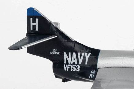 1/100 Daron F9F Panther Silver/Black 5393-3 - MPM Hobbies