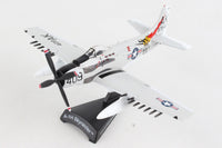 1/110 Daron A1H Skyraider Papoose Flight 5364-3